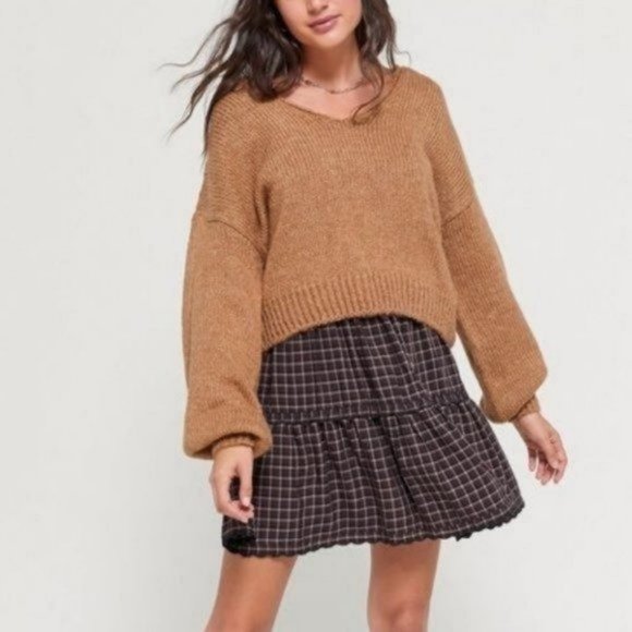 Urban Outfitters Sweaters - Urban Outfitters Mia Drop Shoulder V-Neck Knit Sweater Brown Women's Size XS